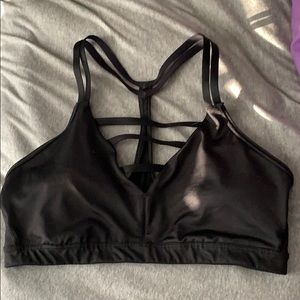VS sports bra